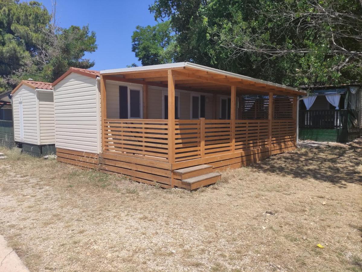 K9 Mobile Home Camp Imperial ヴォディツェ エクステリア 写真