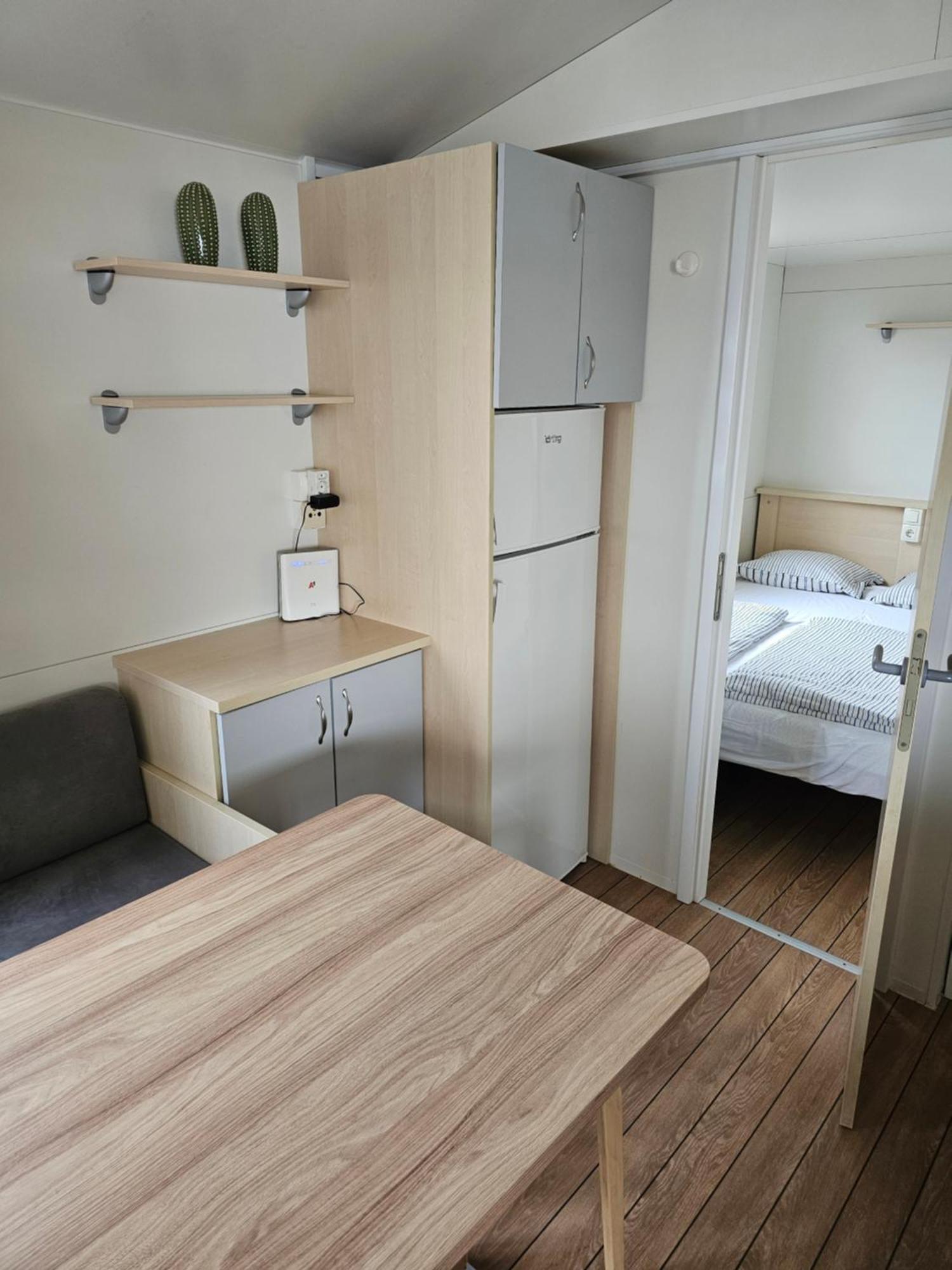 K9 Mobile Home Camp Imperial ヴォディツェ エクステリア 写真